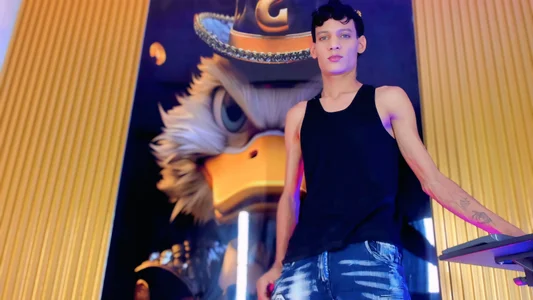 🥵 de Impere_boys_hot  6 Imagens