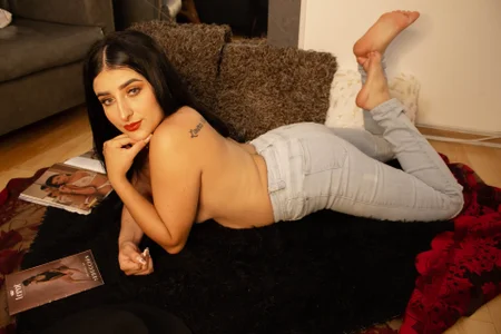 _Linoshka_1 Cover Girl รูป  2