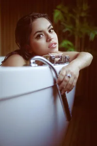 Anne_Mallow Shower together Foto