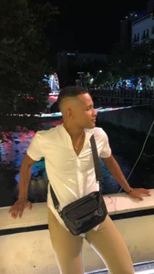 Drayk_x hey you Gambar