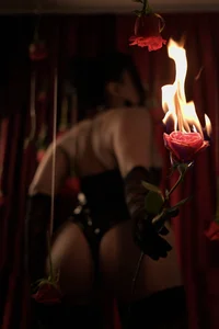 EviePhoenix Valentine’s Day On Fire 🐦‍🔥 Immagine 
