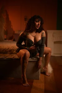 LuckySwagson An afternoon with me 😏🍷 Immagine  8