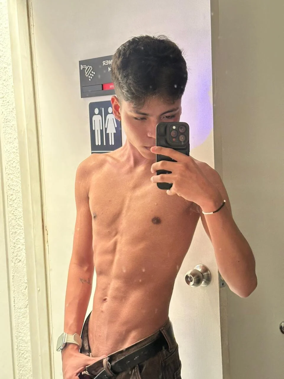 MaxiWildd Aktuellstes Foto 4636