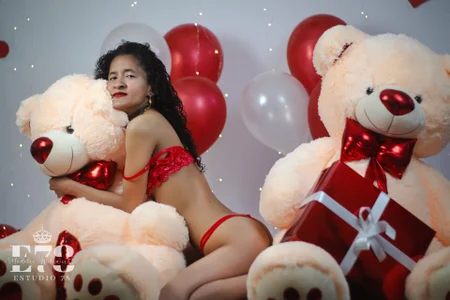 Alice_candace Happy Valentine Pic 5