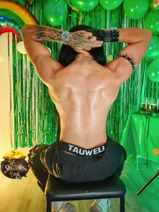 the_beast_master_のHAPPY SAN PATRICIO DAYの 5枚の写真