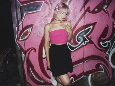 DanielleMyers pink vibe Foto