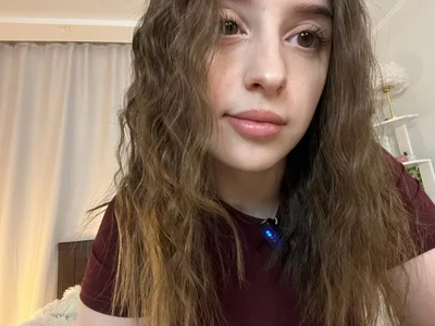 LeanneDinkle do you like curls? Pic 4