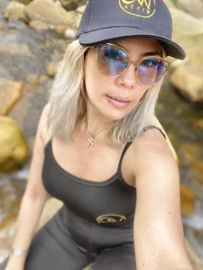 MistressAndre nature Pic 3