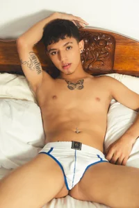 LeoHard__ New Photos Foto 5