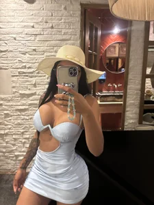 Abby Smith 🇨🇴❤️‍🔥🧜🏻‍♀️ de glamorous_fetishes Foto 2