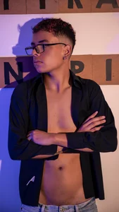 Xavier_Fox___ The office Foto 3