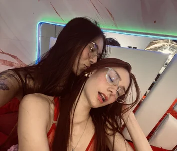 AmbarSxxx Fire girls❤️‍🔥  🫠🤤🤫 Billede 4