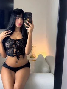 Auroraa_x1 🖤 Foto