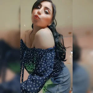 tiffani__love Playful Pic 3