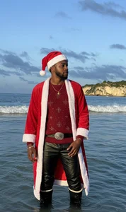 Drake_Nassir4 CHRISTMAS 🎄 Foto 2