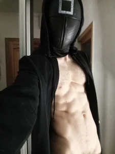 KaelNox Some abs and back Foto 9