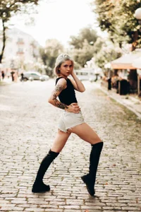 LuxuryalmaのPublicの 9枚の写真