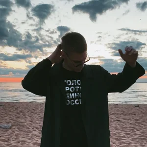 davey_ebash: Public ( 3 фото)