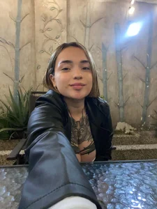 Pretty face :) de Gabyoficial_  3 Imagens