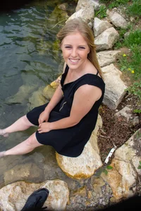 Moistdevil Public зображення 6