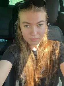 PolinaBlond Public Pic 4