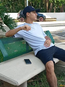 Public de TylerCruz__  2 Imagens