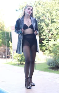 Iren's Iren in swimming pool cottage2 Sex Photo 8