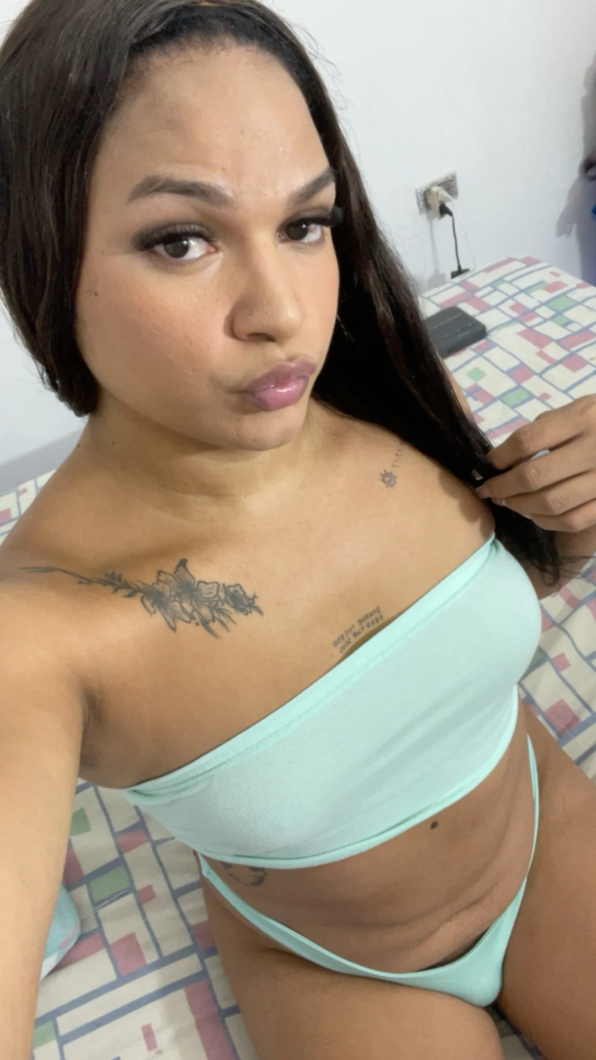 Samara_Hillss 님의 트렌드 중인 사진  3907개