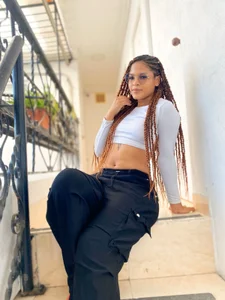 IVISBOUNCYASS Do you like the way I look? 🖤🍡 Foto 2