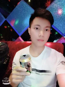 Qianluo003 Public  5টি ছবি