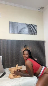 chanel_brunetteRed Lust 😈图片 8