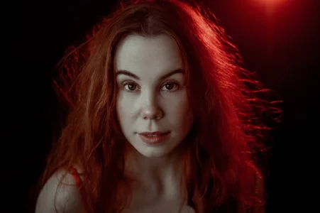 Elsa_Redwood: Something tender in my bedroom ( 6 фото)