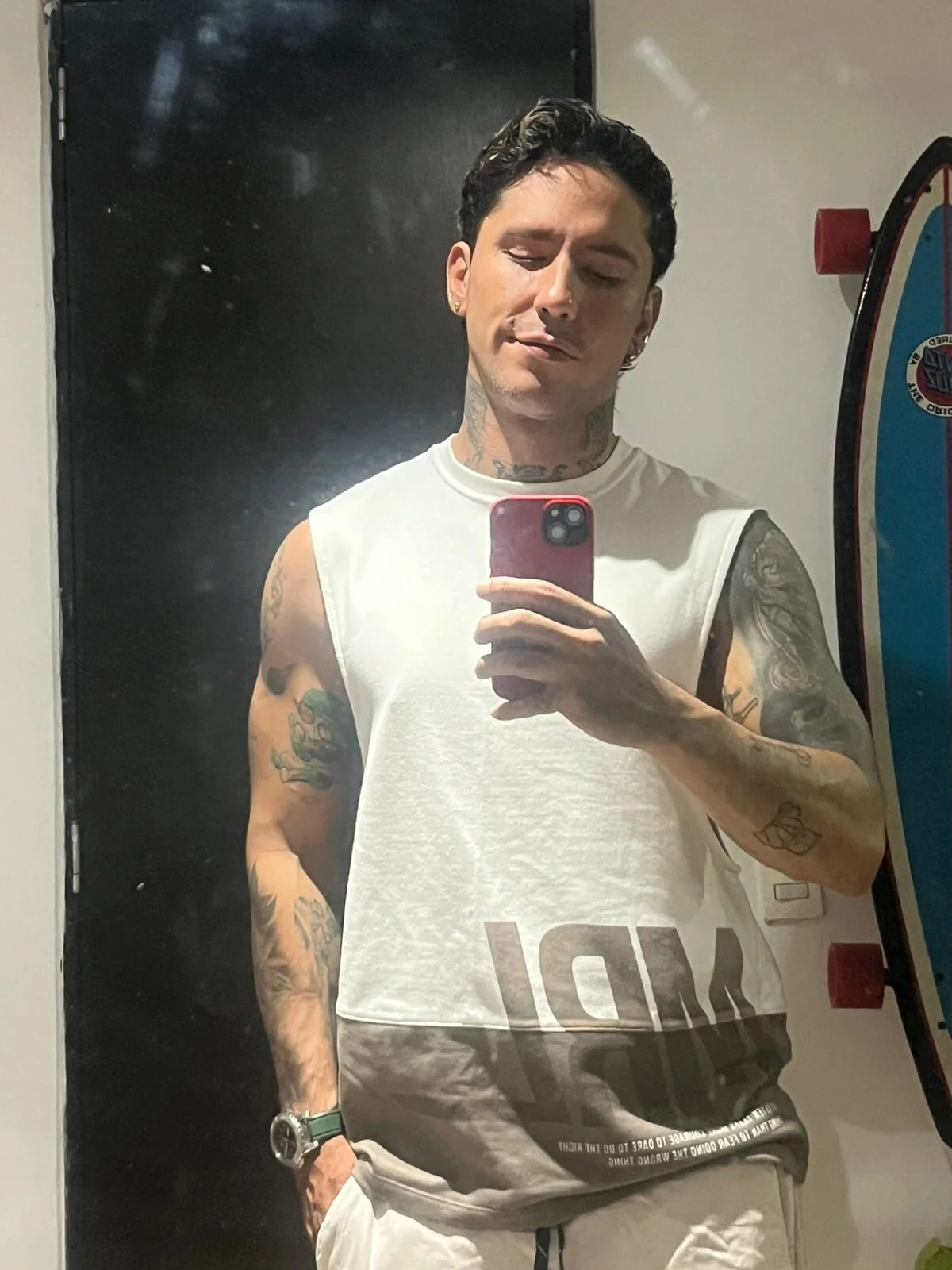 mister_eithan 热门图片 9482