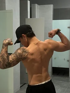 💪 de SavageBond_  3 Imagens