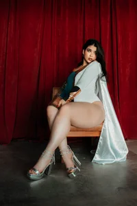 Scarlettsofia1Feeling like a goddess✨🔥图片 2