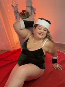 CurvyRosse_ merry christmas Pic 6