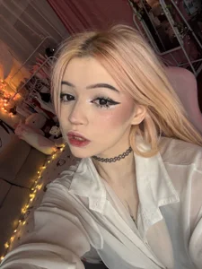 Lunar_Blushのjust meの 4枚の写真