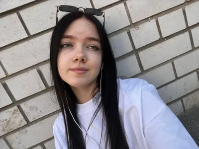 NylaVeyne Public Foto 4