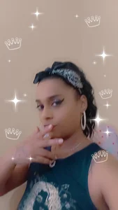 MiZzCreator MiZzCreator Enjoying Life being Creative зображення 4