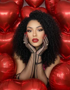 Tanedra_collingsValentine's Day Bild