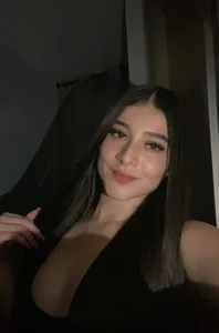 SabrinaSharper Sexy And Casual ✨❤️‍🔥 Immagine 