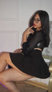 LilyClarck 🖤 Εικόνα 7