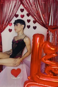 femboykeene Valentine's Day 💋❤️  3টি ছবি