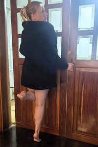 EmilySumer Will it be the door to heaven? Gambar 7