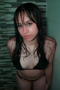 Eymmy_24 Wet 🔥 Foto 3