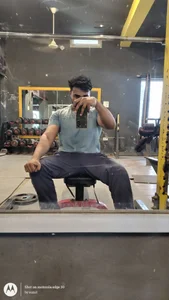 cyanidecuriosity: Hooked ( 3 фото)