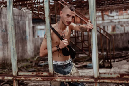 Pleasure in Ruin de Martin_Evan  4 Imagens