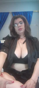 vikyadams black 사진 2