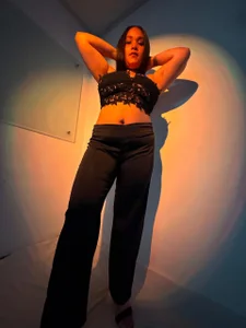 ivonne_diaz1 glam 🩷 Immagine  3