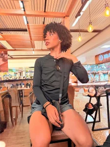 yess__daddy1 kullanıcısının MEDELLIN-COLOMBIA albümü -  5 fotoğraf